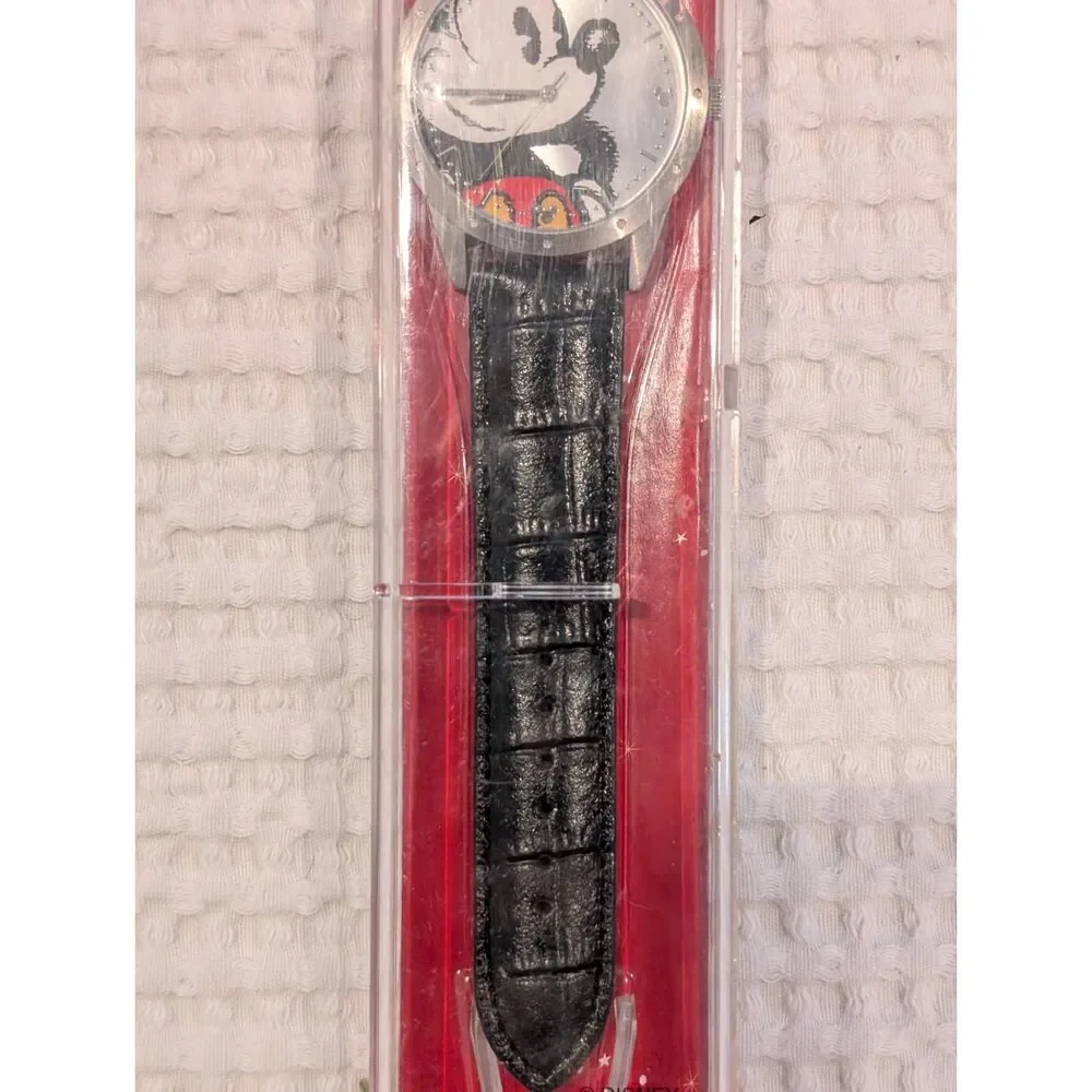 Vintage Mickey Mouse Wristwatch –  Original Packaging – Classic Design - Picture 3 of 5